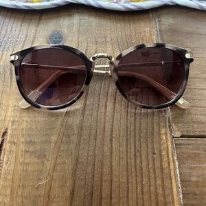 J.Crew Stylish Tortoiseshell Sunglasses